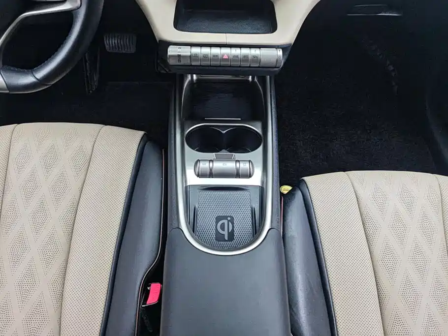 BYD Dolphin 2023 — фото 16