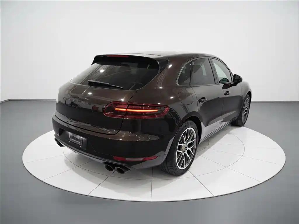 Porsche Macan 2016 — фото 5