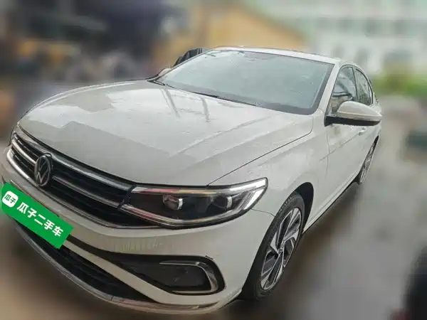 Volkswagen Bora 2023