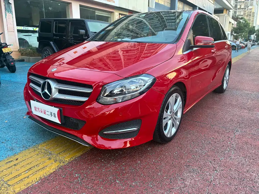 Mercedes-Benz B-Class 2016 — фото 1