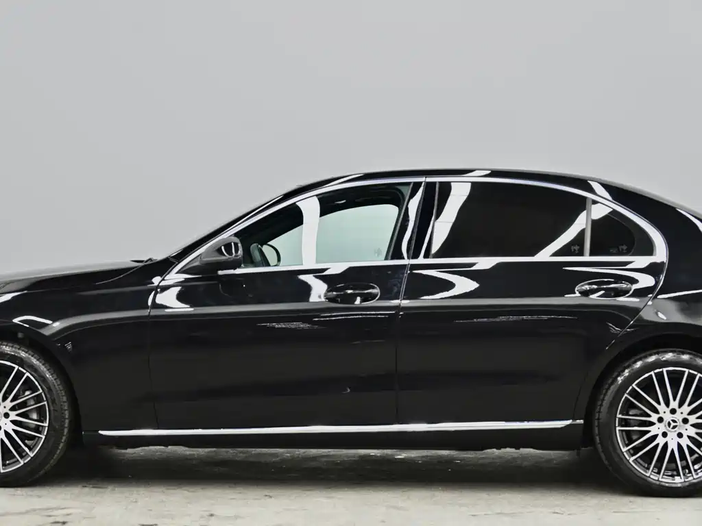 Mercedes-Benz C-Class 2022 — фото 24