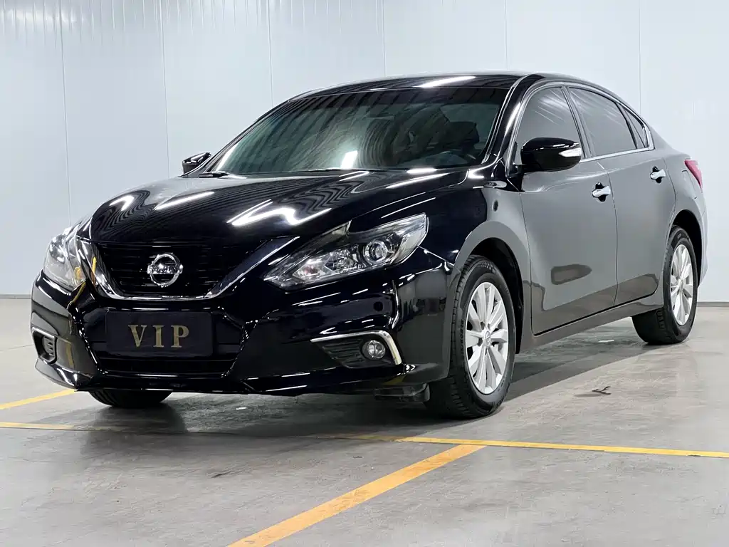 Nissan Teana 2017 — фото 1