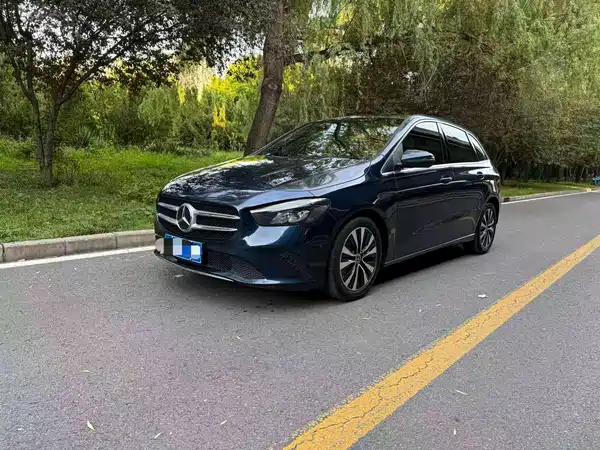 Mercedes-Benz B-Class 2021