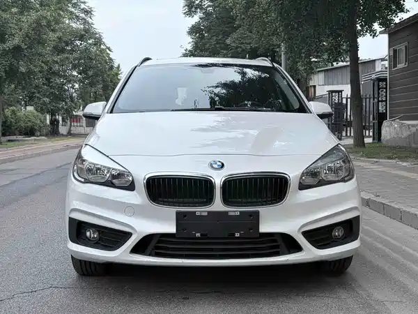 BMW 2 Series Wagon 2017