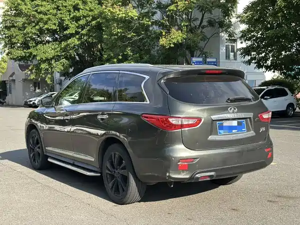 Infiniti JX 2013