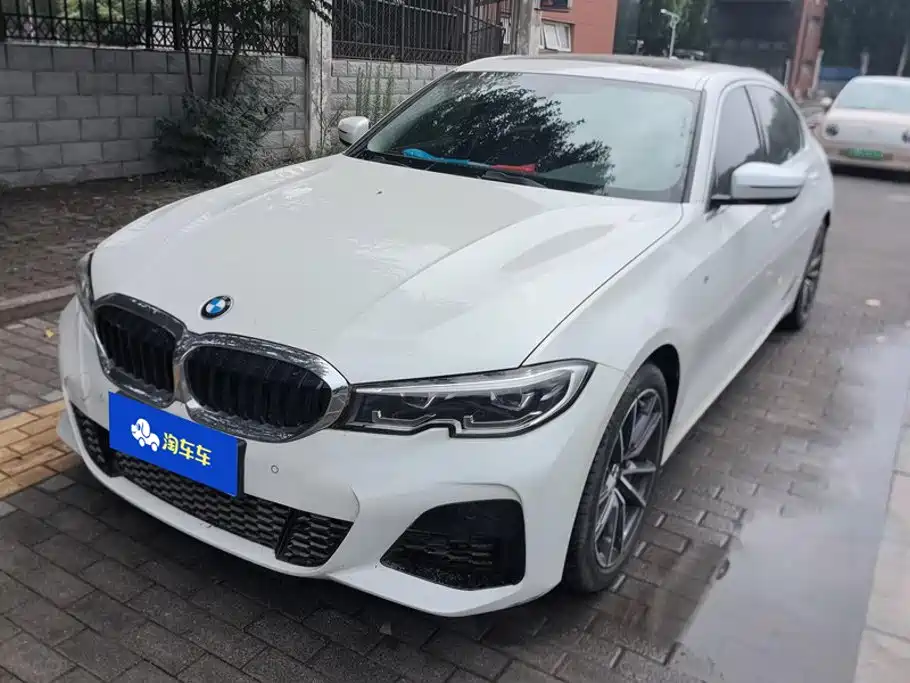 BMW 3 Series 2021
