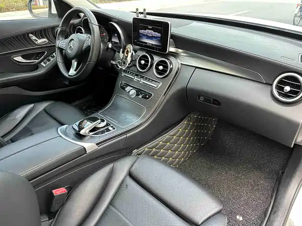 Mercedes-Benz C-Class 2015