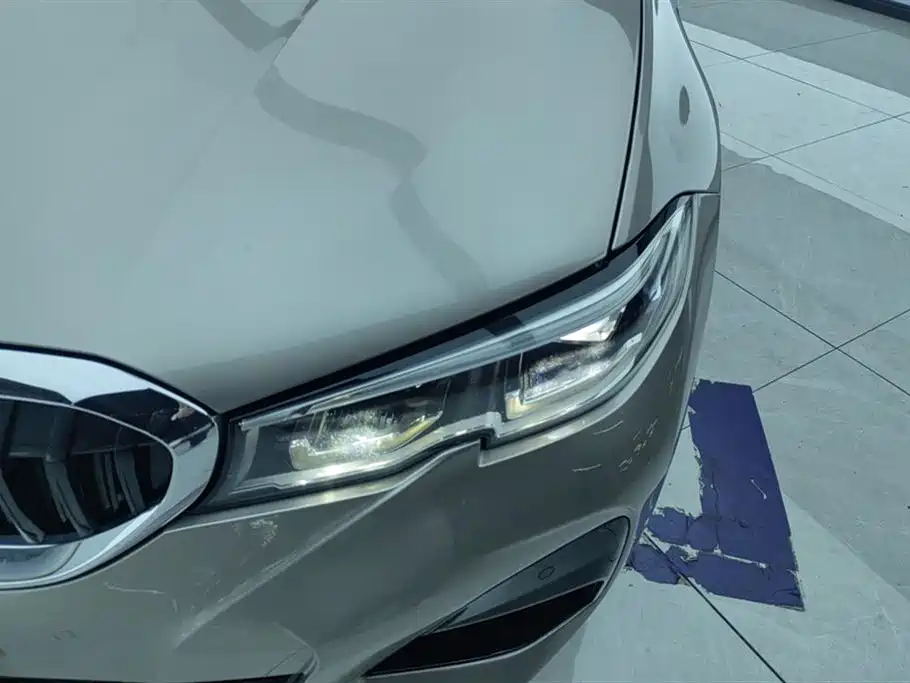 BMW 3 Series 2020