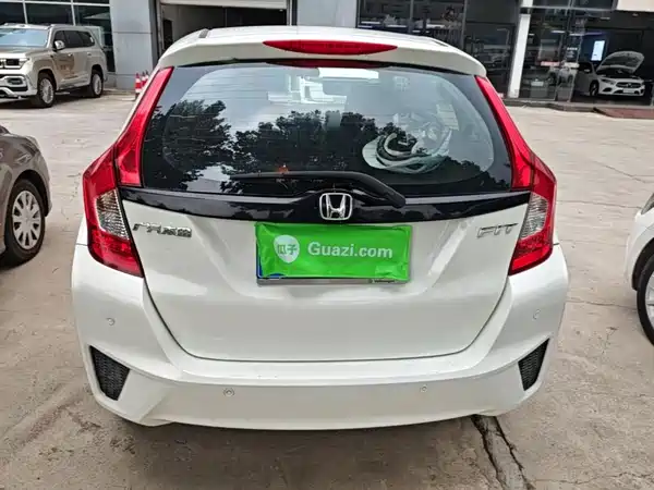 Honda Fit 2016