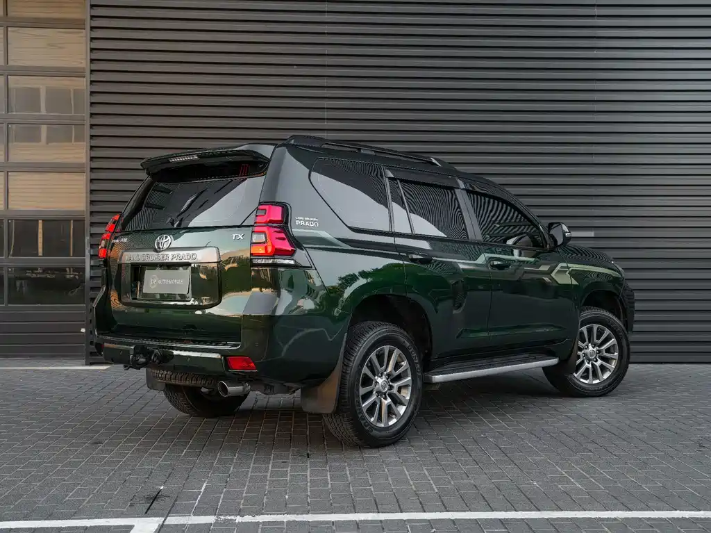 Toyota Prado 2018 — фото 3