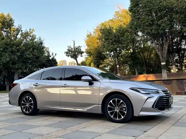 Toyota Avalon 2023