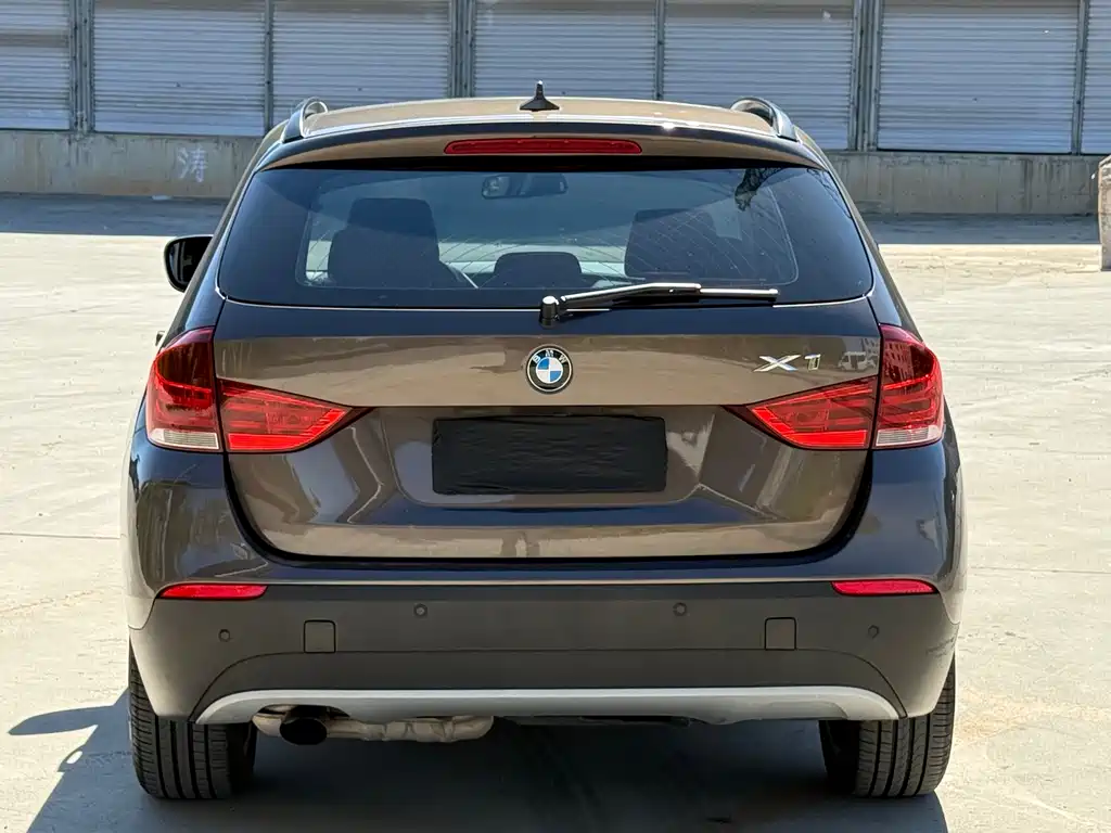 BMW X1 2012 — фото 6