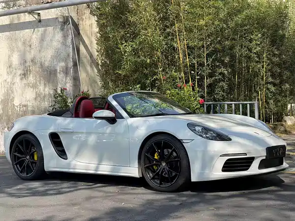 Porsche 718 2021