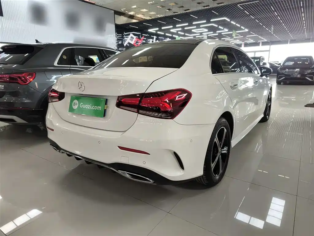 Mercedes-Benz A-Class 2025 — фото 7