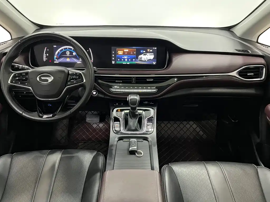 GAC Trumpchi M6 2022 — фото 4