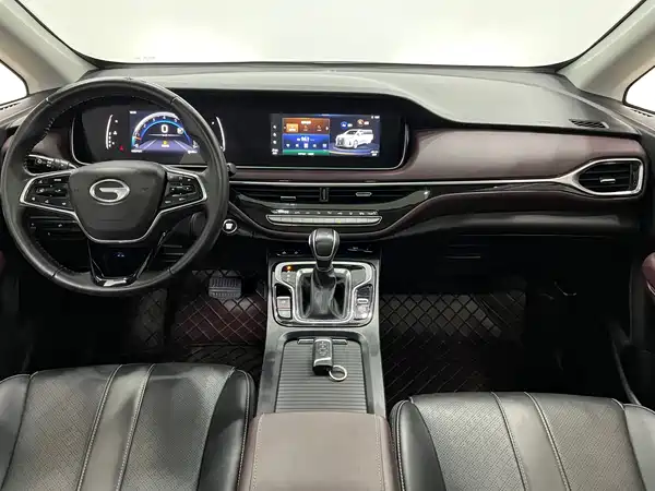 GAC Trumpchi M6 2022
