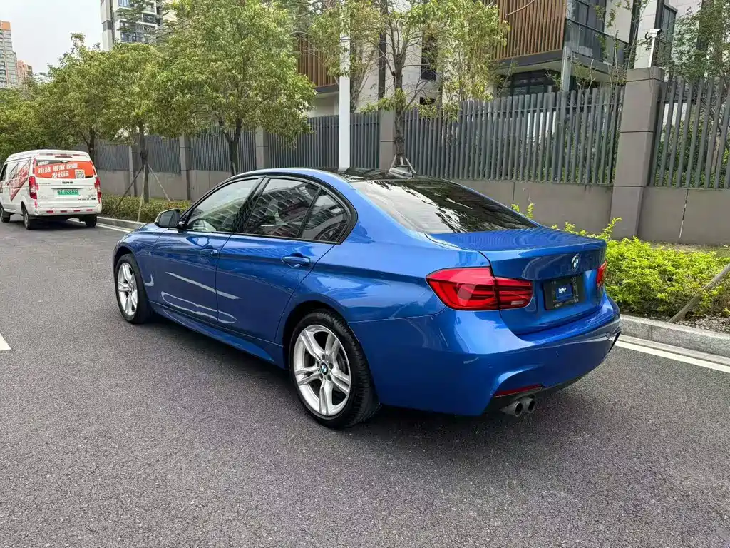 BMW 3 Series 2017 — фото 9