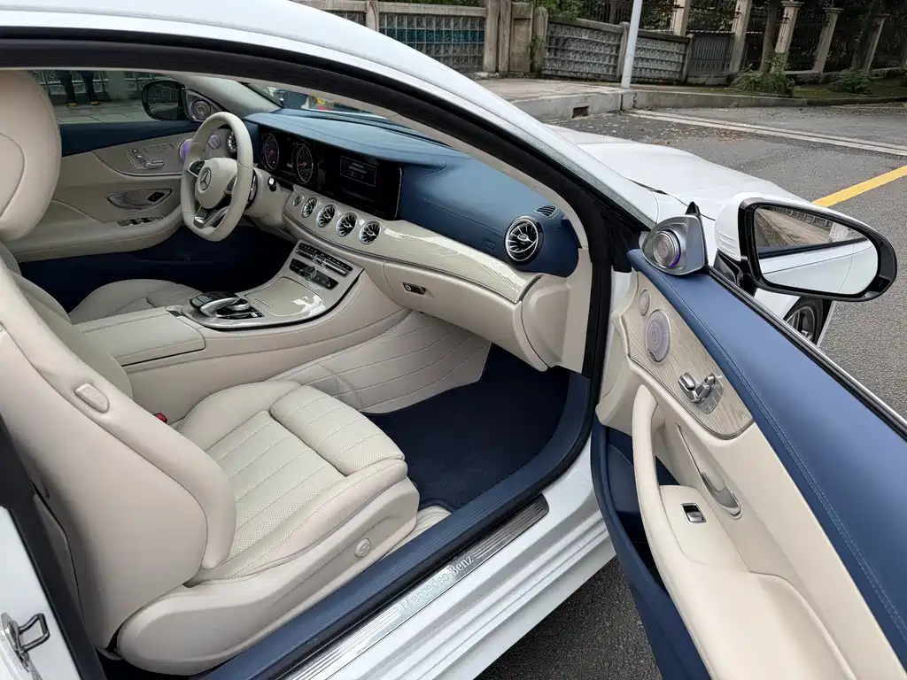 Mercedes-Benz E-Class 2018 — фото 13