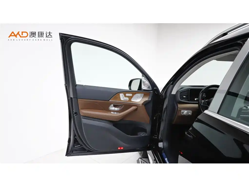 Mercedes-Benz GLS 2024 — фото 11