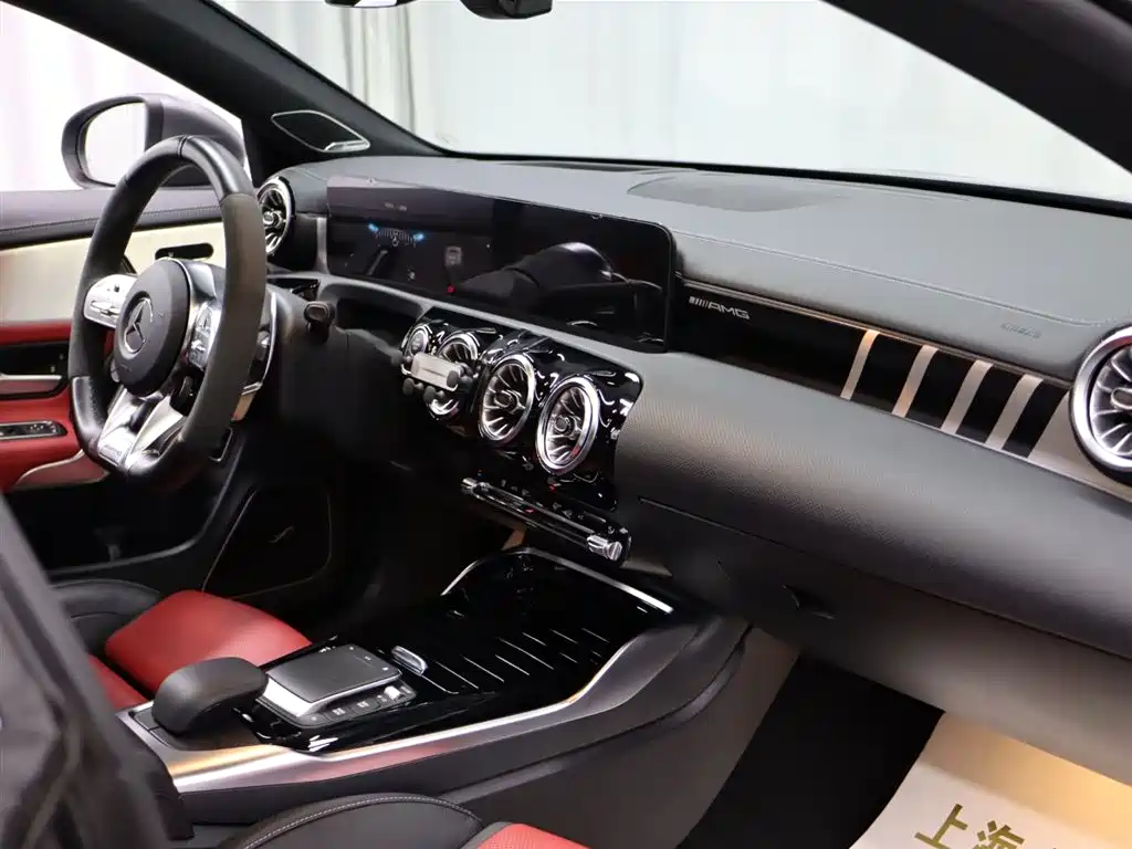 Mercedes-Benz CLA AMG 2022 — фото 19