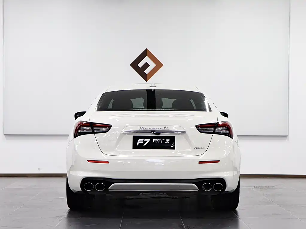 Maserati Ghibli 2022 — фото 5