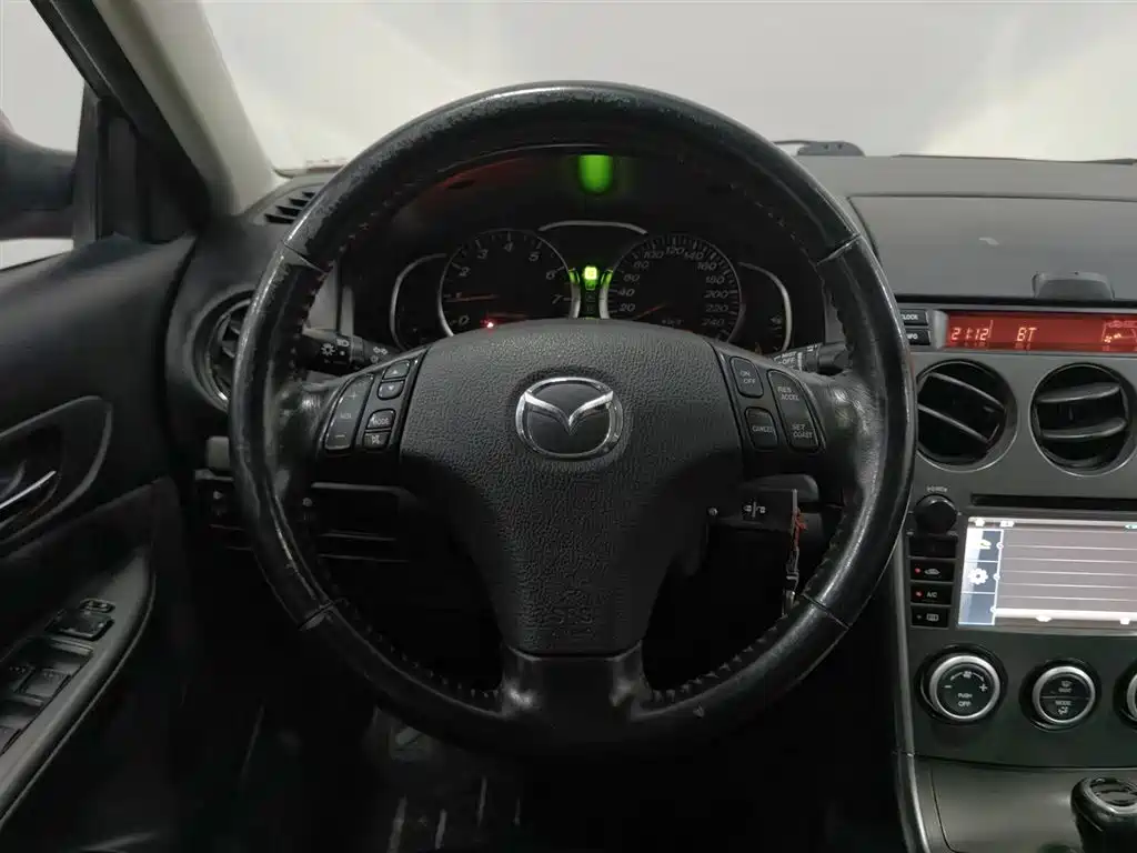Mazda 6 2015 — фото 11
