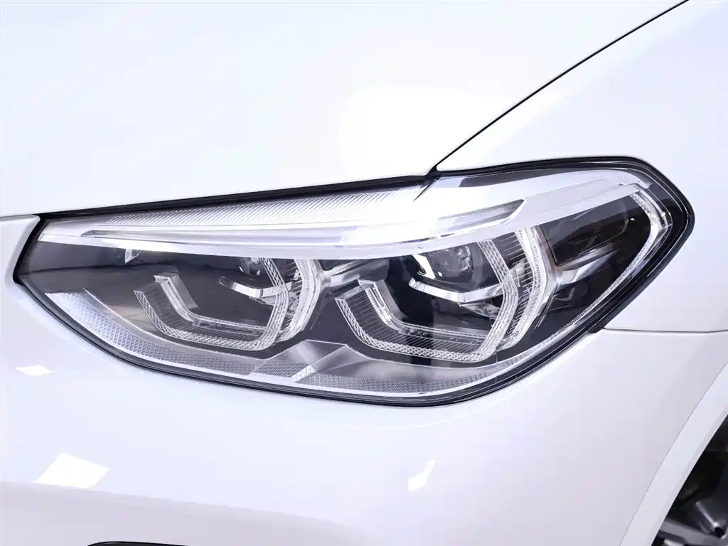 BMW X4 2021 — фото 4
