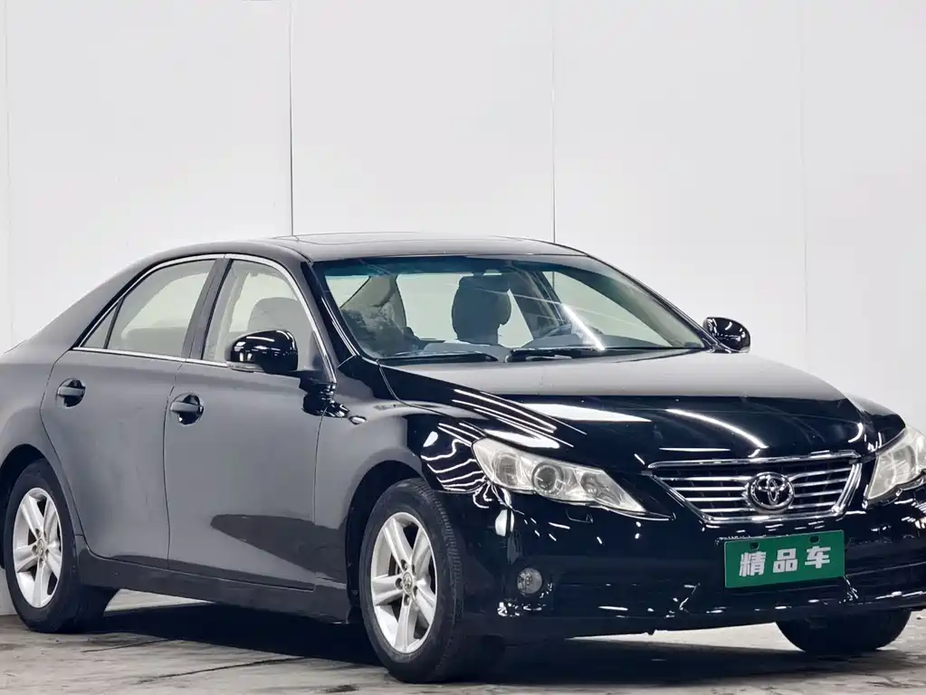 Toyota Reiz 2012