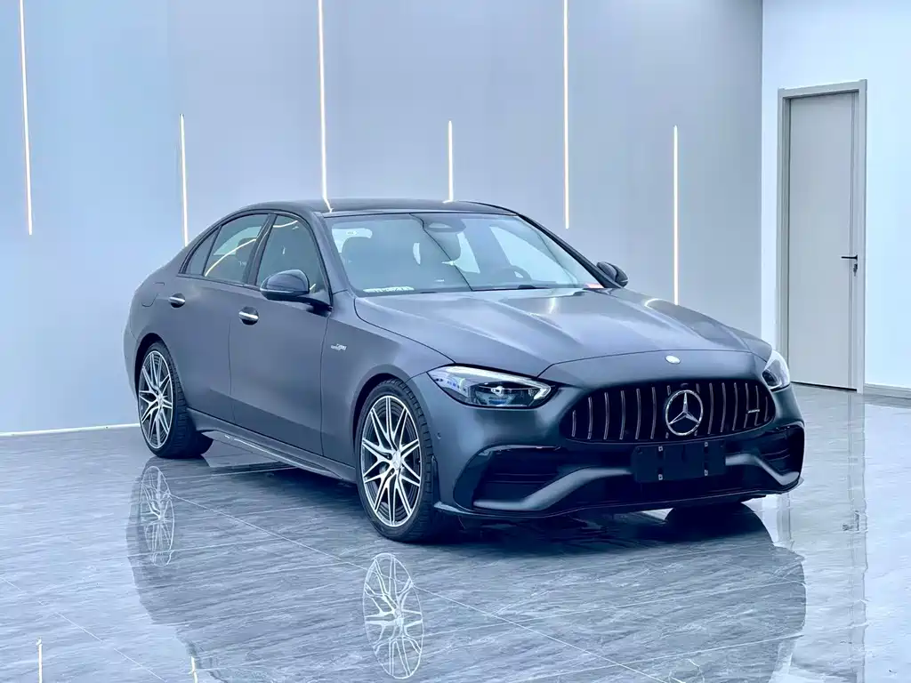 Mercedes-Benz C-Class AMG 2025 — фото 3