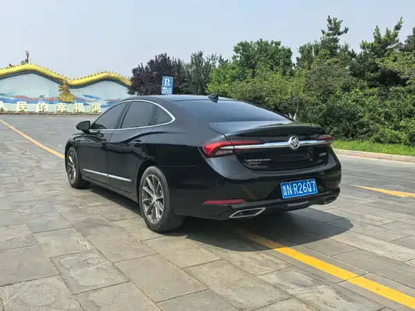 Buick LaCrosse 2022