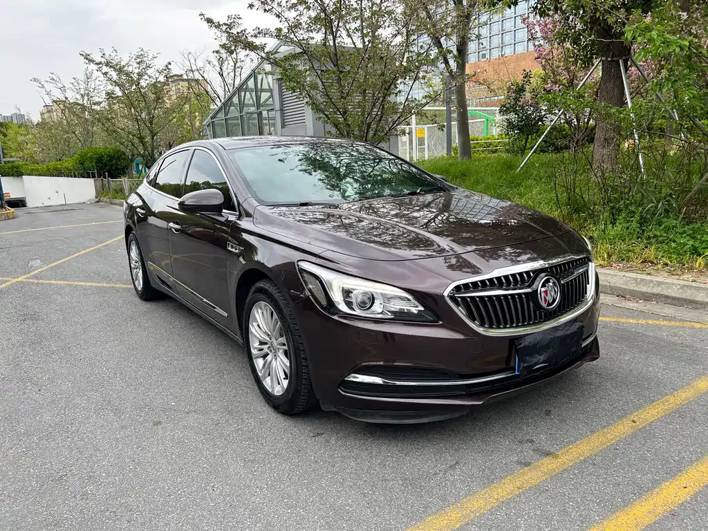 Buick LaCrosse 2017 — фото 3