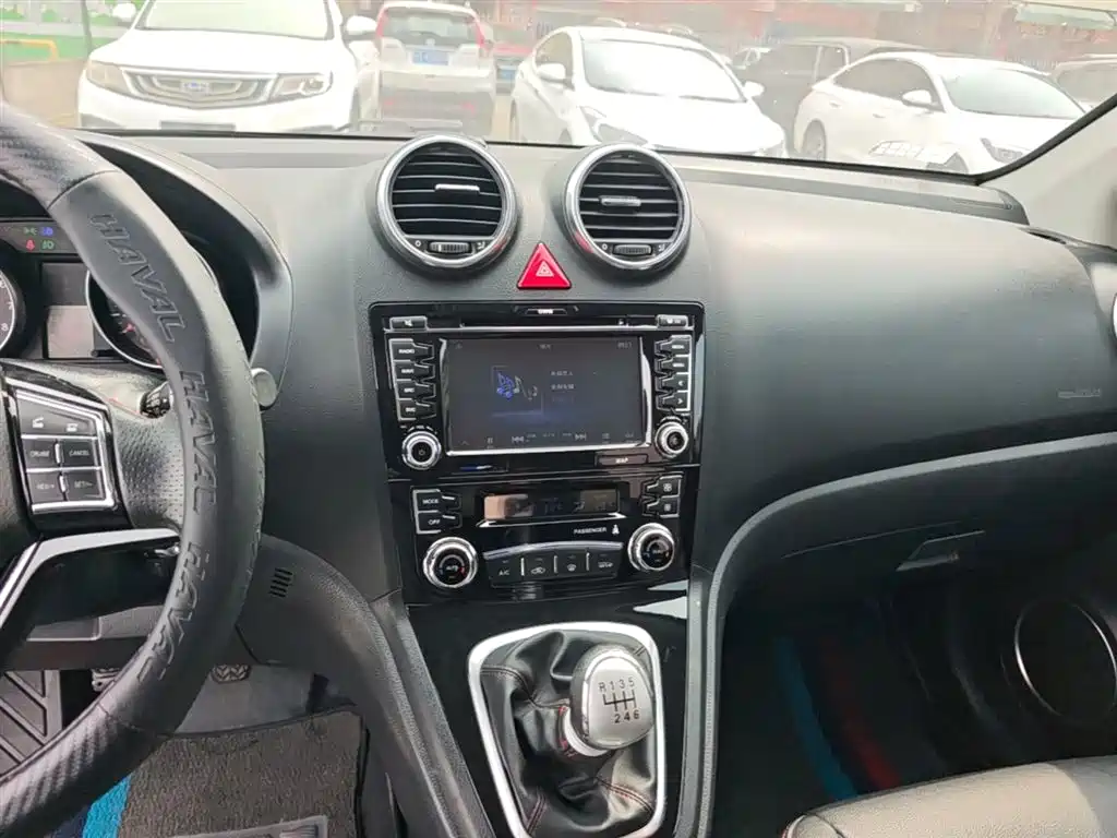 Haval H6 2015 — фото 13