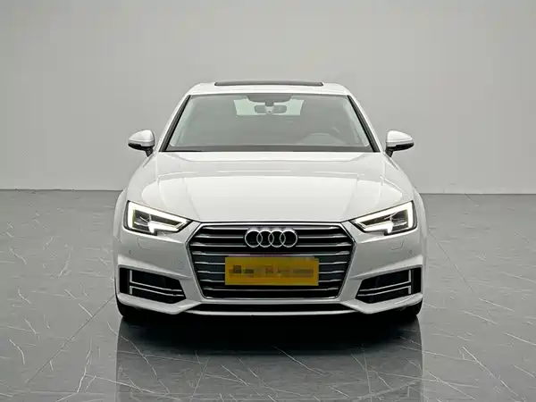 Audi A4L 2018