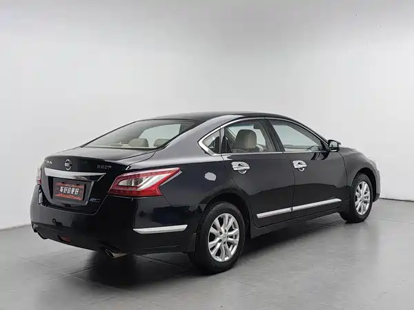 Nissan Teana 2015