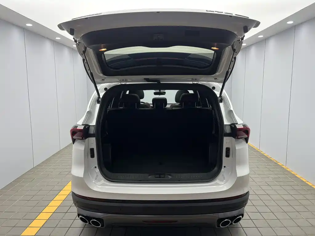 Jetour X70 PLUS 2022 — фото 18