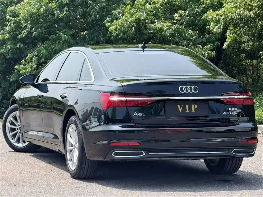Audi A6L 2022