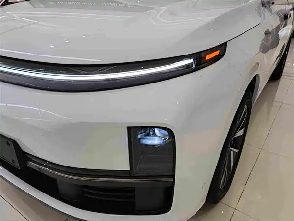 Li Auto L7 2023