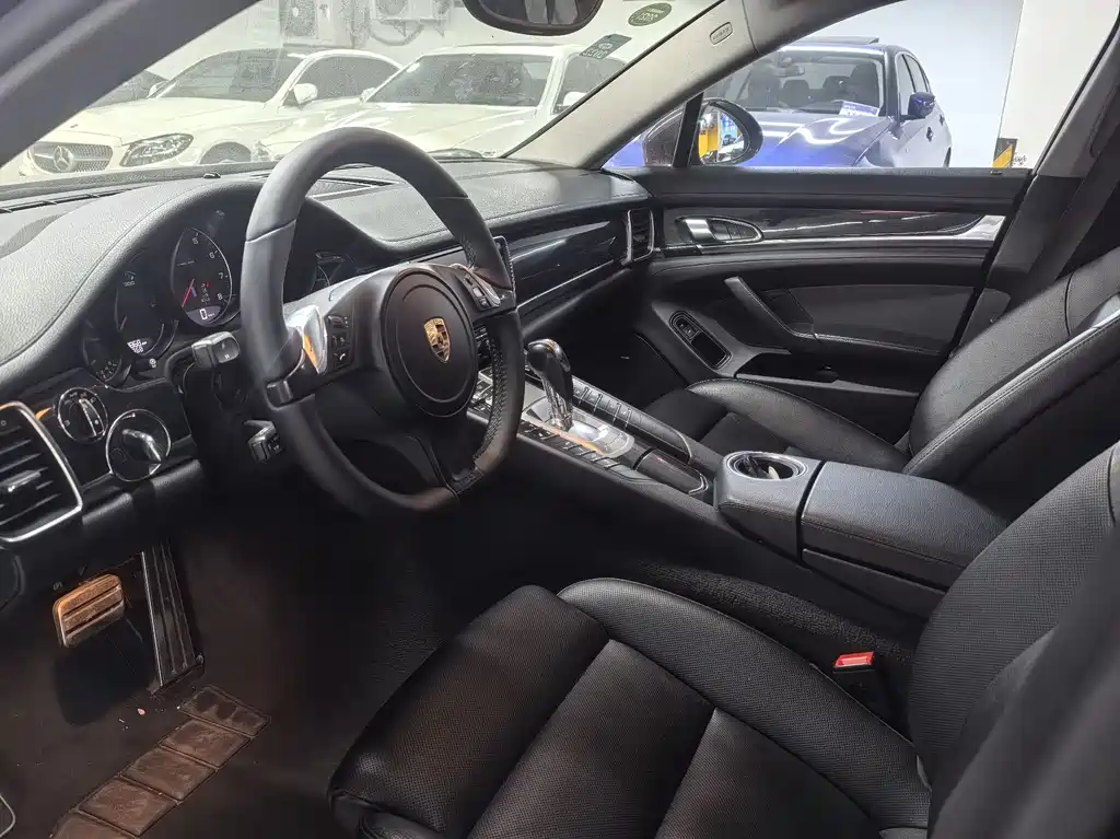 Porsche Panamera 2016 — фото 4