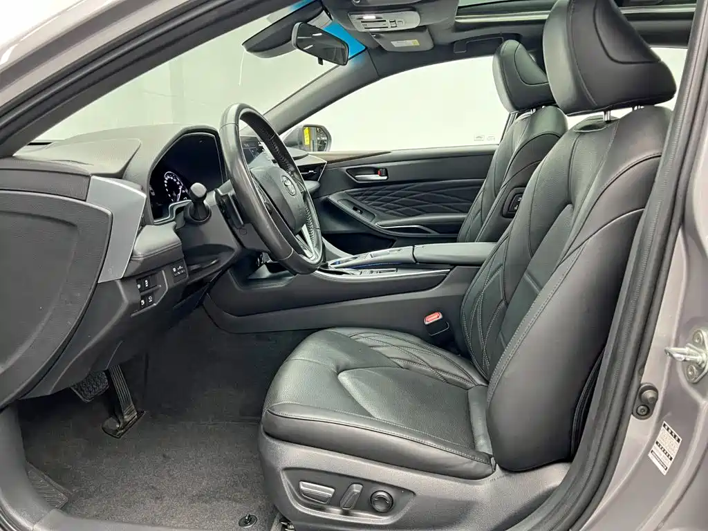 Toyota Avalon 2019 — фото 14