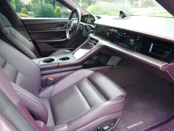 Porsche Taycan 2021
