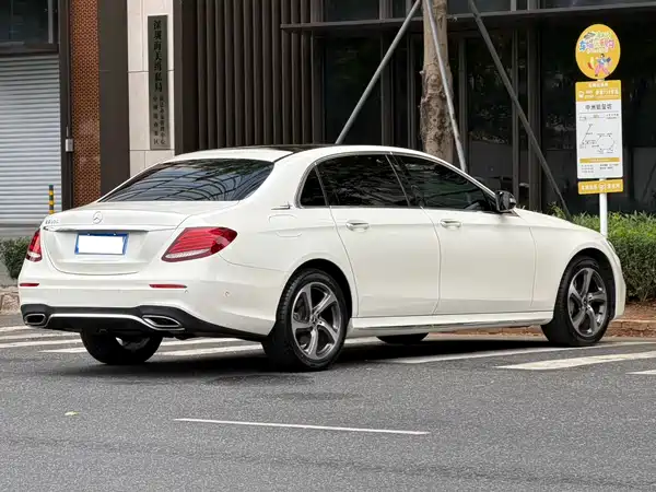 Mercedes-Benz E-Class 2018
