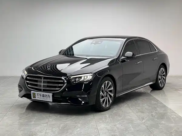 Mercedes-Benz E-Class 2024