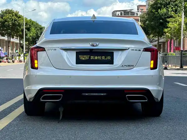 Cadillac CT5 2023