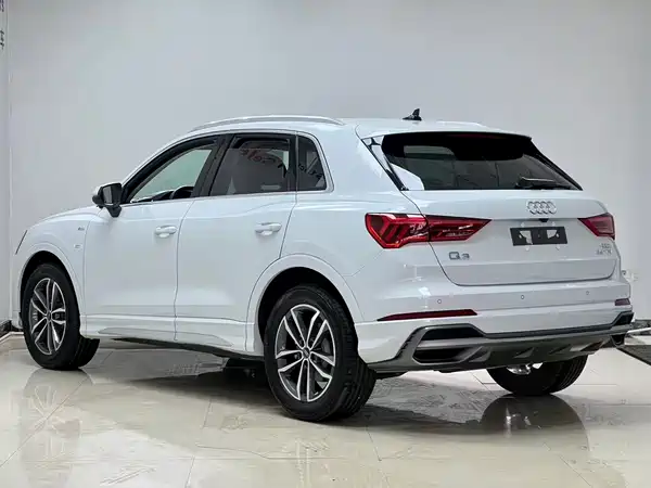 Audi Q3 2023