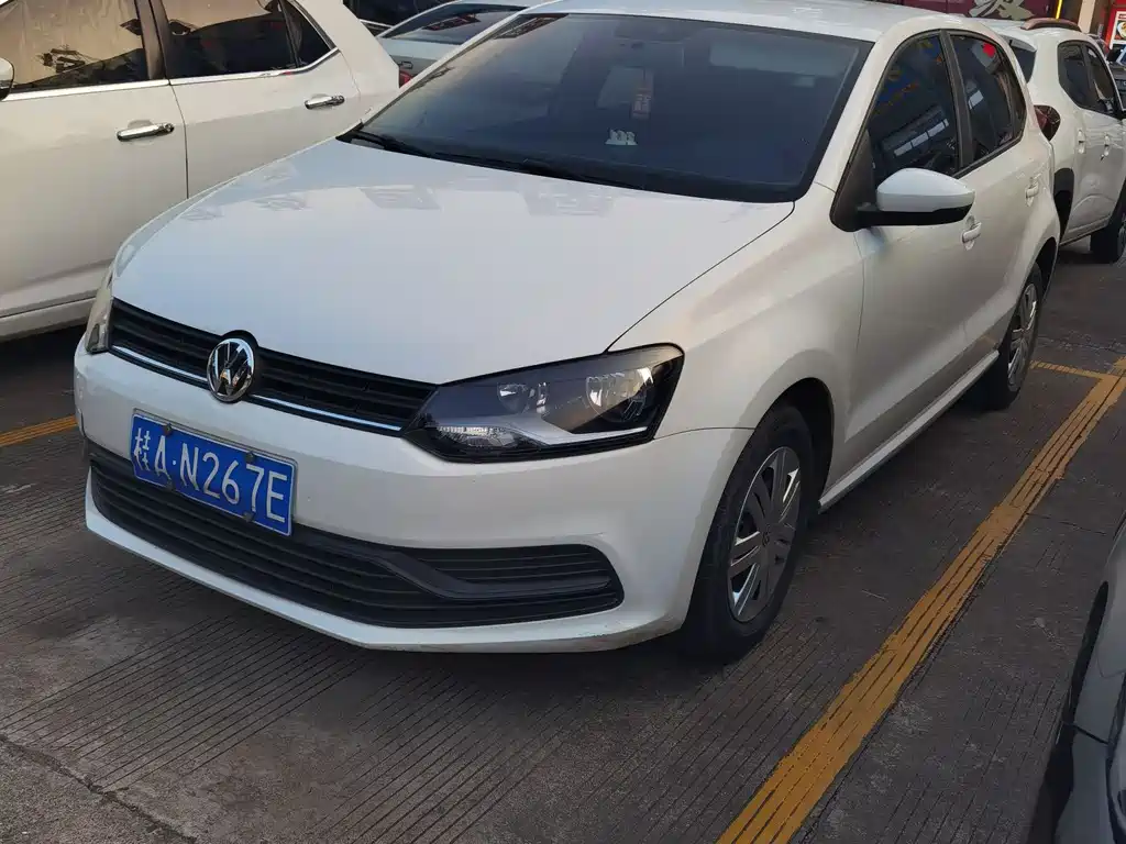 Volkswagen Polo 2016