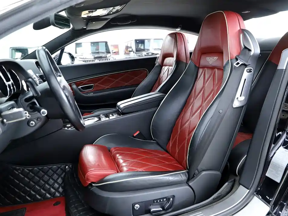 Bentley Continental 2010 — фото 6