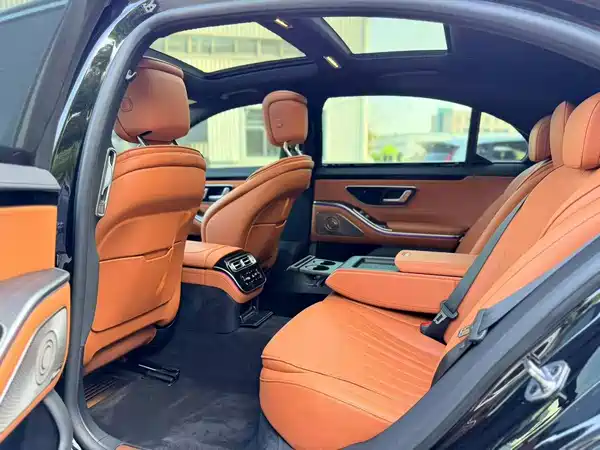 Mercedes-Benz S-Class 2021