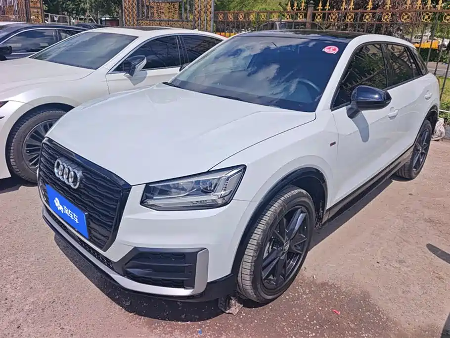 Audi Q2L 2021