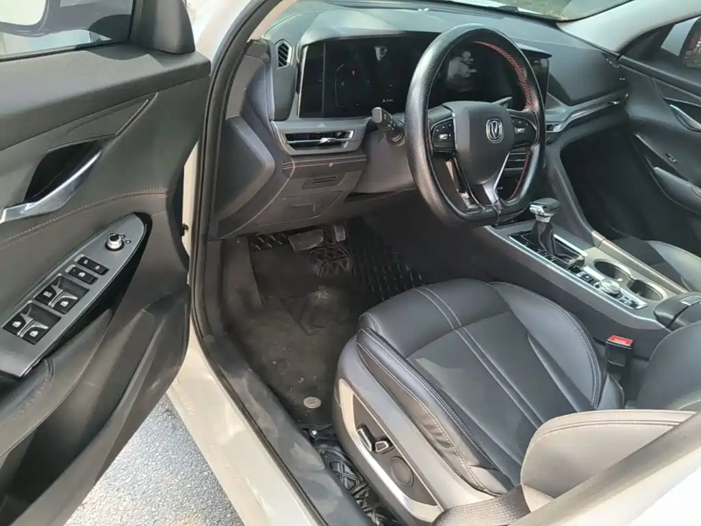 Changan CS75 PLUS 2023 — фото 16