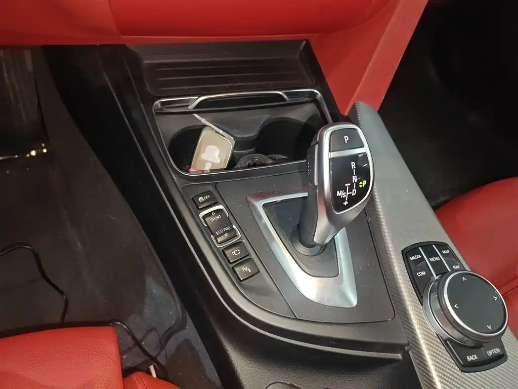 BMW 4 Series 2021 — фото 10